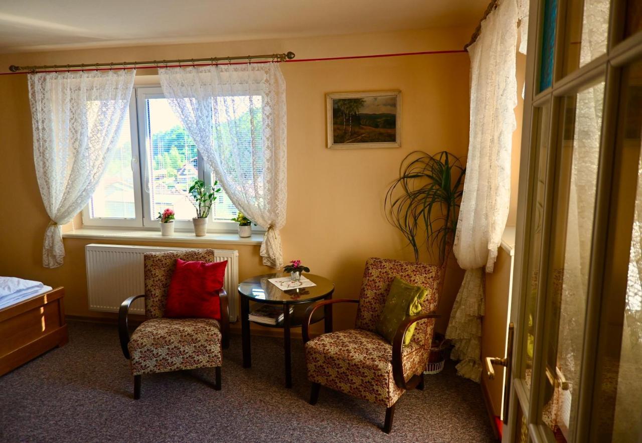 Apartman Viktoria チェスキー クルムロフ エクステリア 写真